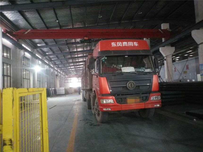 2018.11.29  江蘇連云港公交站臺、候車亭發(fā)貨